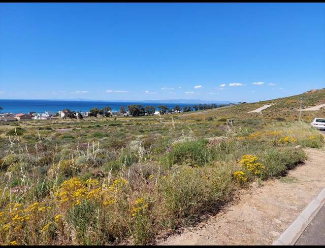 LAND FOR SALE IN ST HELENA VIEWS